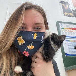 Meet your Posher, Mikayla